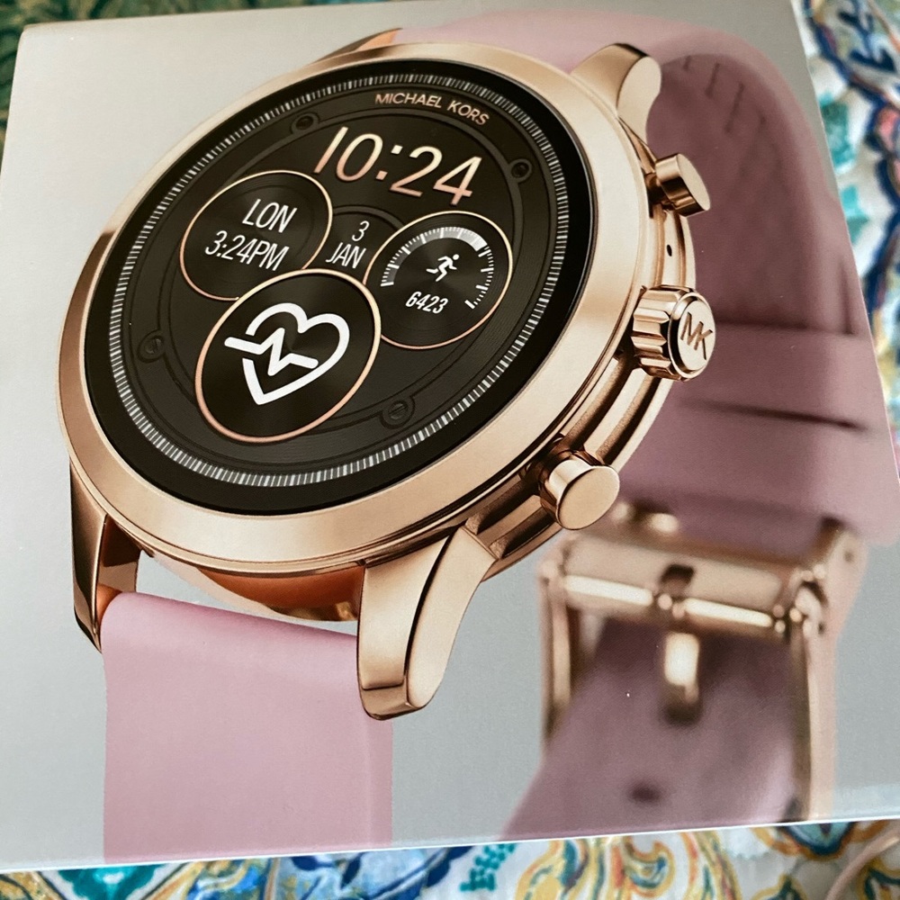 AUTHENTIC MICHEAL KORS ACCESS RUNAWAY  SMARTWATCH